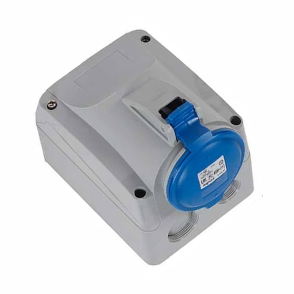 tomacorriente industrial 220v